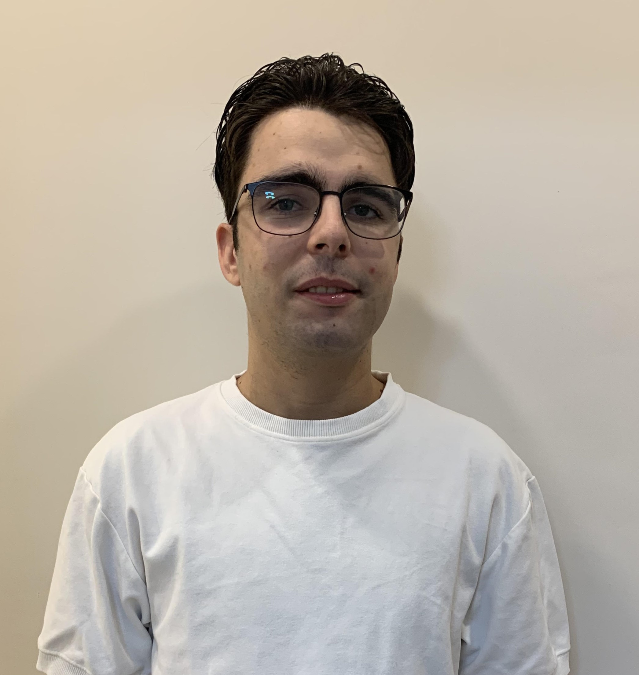 Adrià Julián - Cybersecurity Specialist